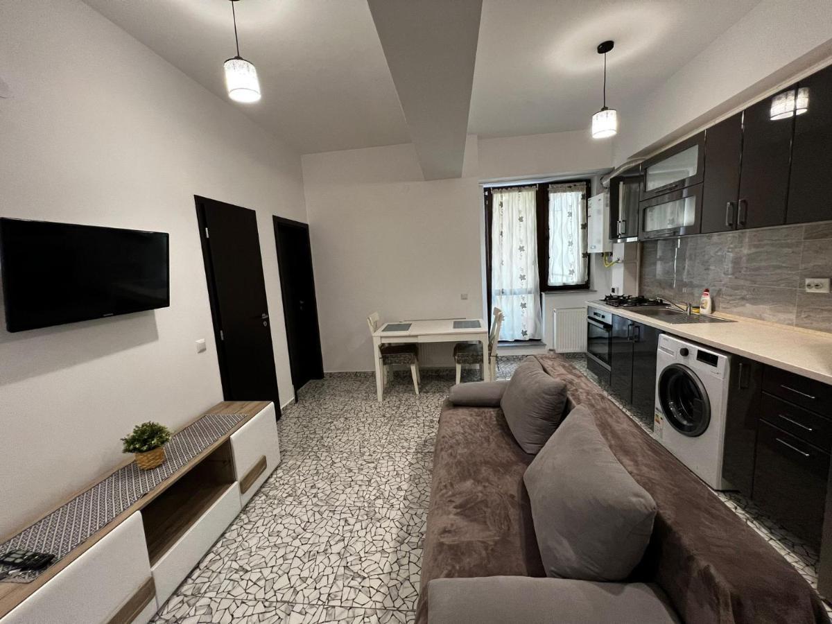 Cozy Accommodation Central City - Iasi Exteriör bild