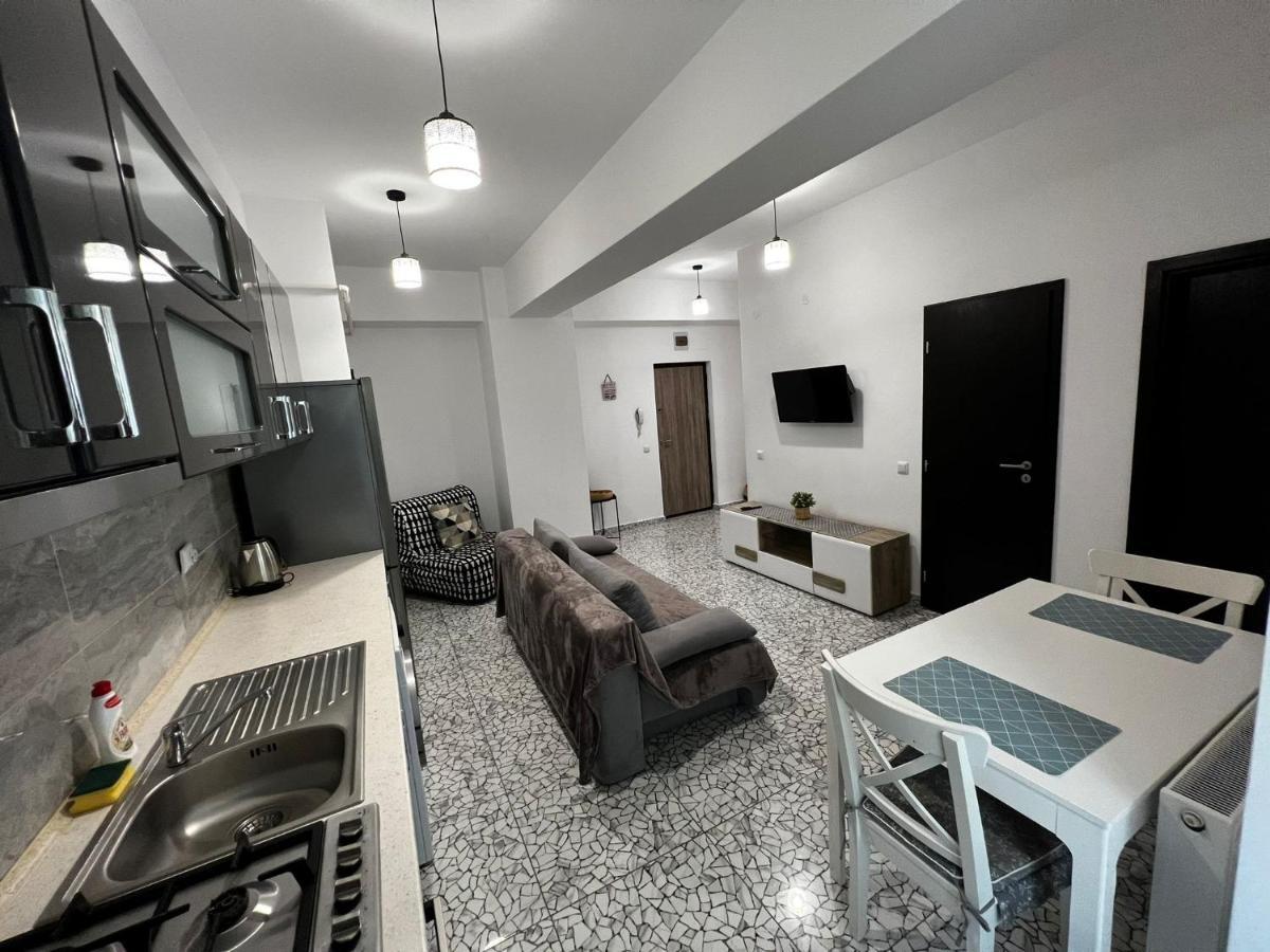 Cozy Accommodation Central City - Iasi Exteriör bild