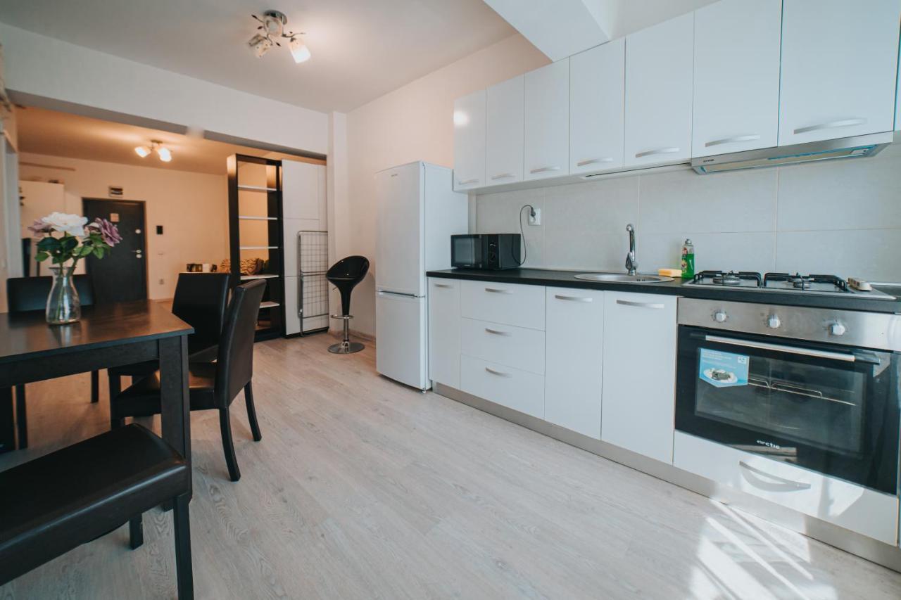 Cozy Accommodation Central City - Iasi Exteriör bild